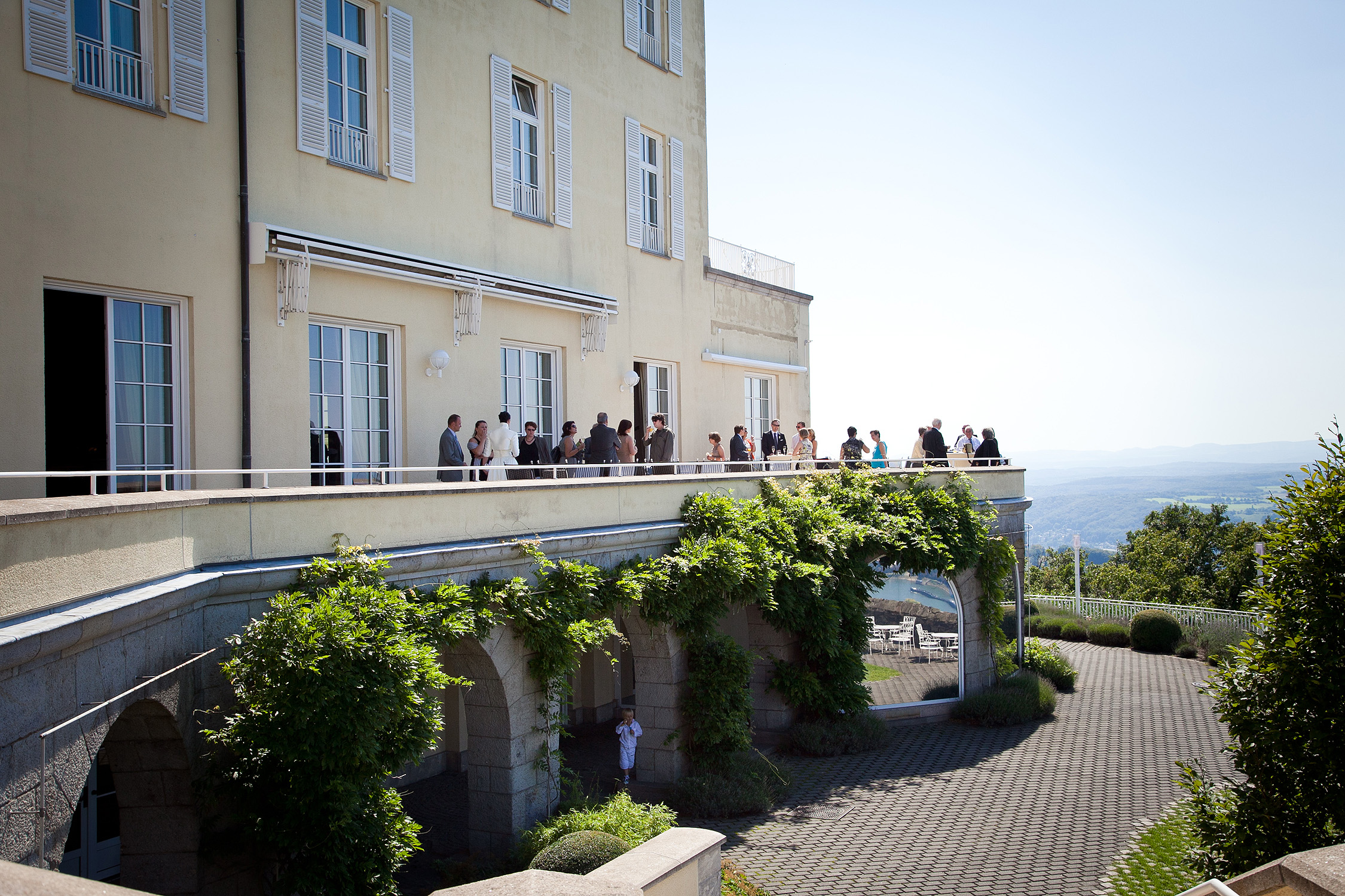 Hochzeit_Bonn_altes-Rathaus_Petersberg_Schifffahrt